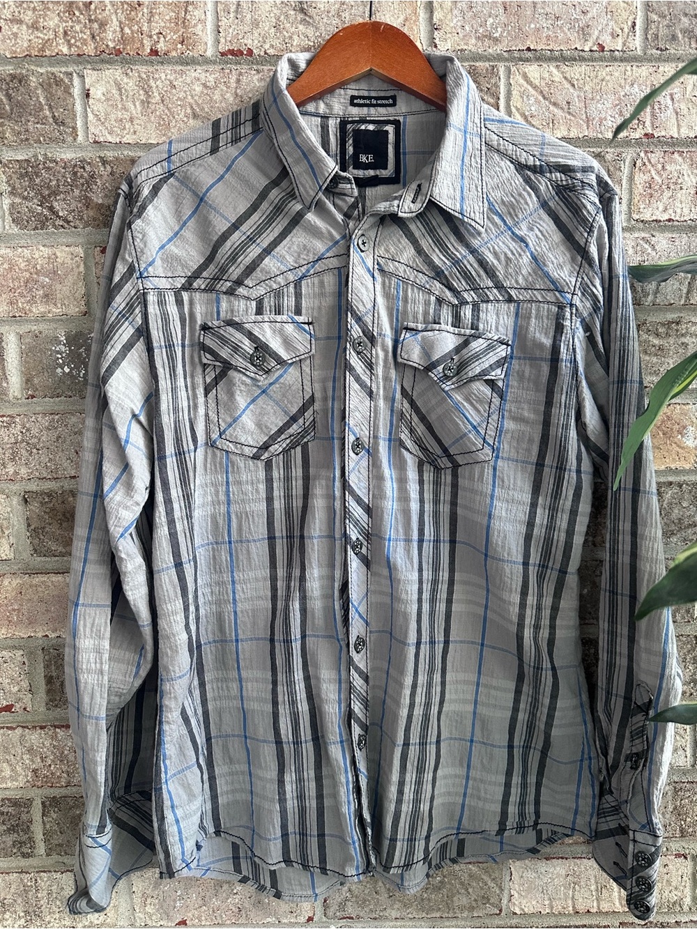 90’s BKE western style Gray Plaid Button-Down Shirt Blue Accents